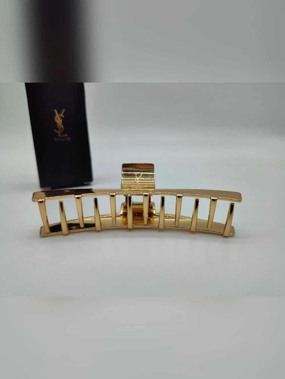 YSL Beauté Gold Hair Claw Clip Oversized Luxe Minimalist Beauty VIP Gift NIB NWT